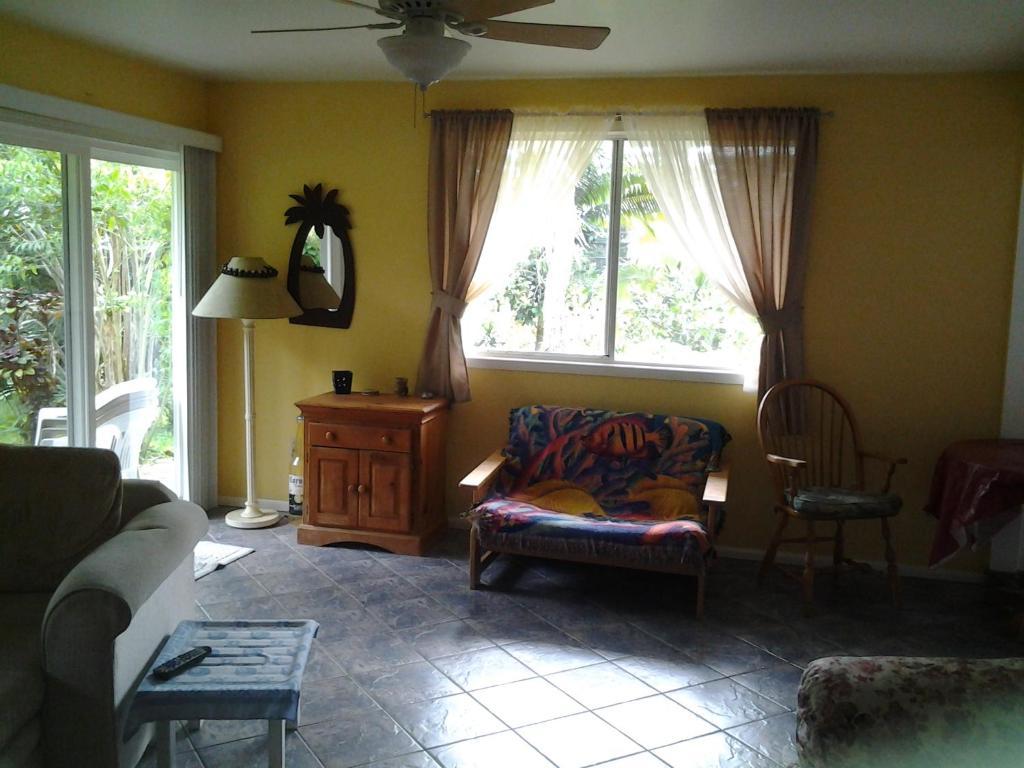 Lava Tree Tropic Inn Pahoa Cameră foto